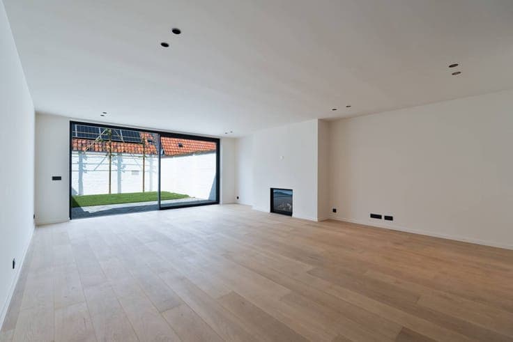 Renovated high-end house for sale in Bruges