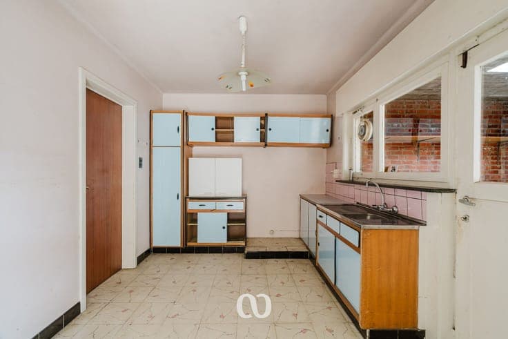 Renovated family home with 4 bedrooms and garden in Oudenaar