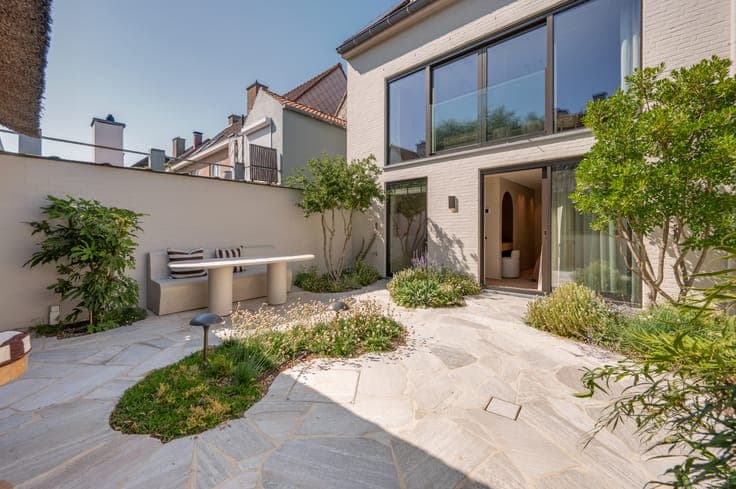 Contemporary luxury on Graaf Jansdijk – Knokke