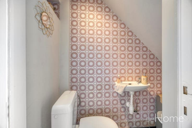 Charming Attached Home with Sunny Terrace Near Heuvelpark a