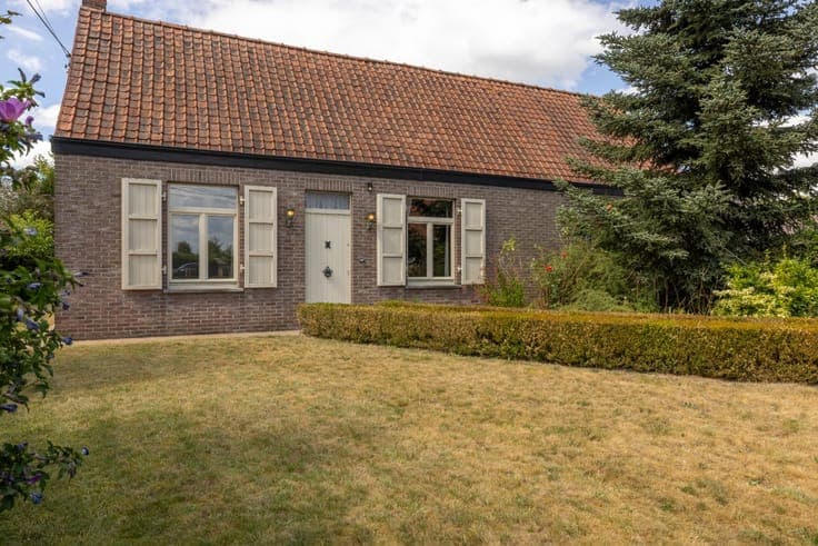 Charmante Hoeve met grote zonnige tuin en weide op TOPLIG...