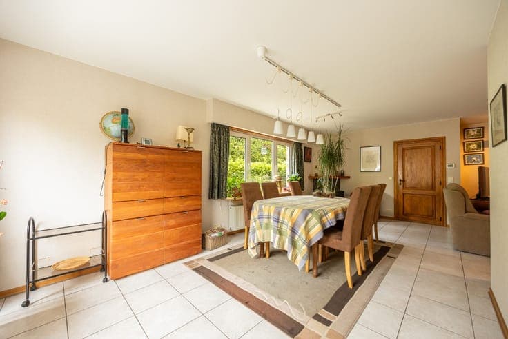 Halfopen woning in groene omgeving in Brasschaat