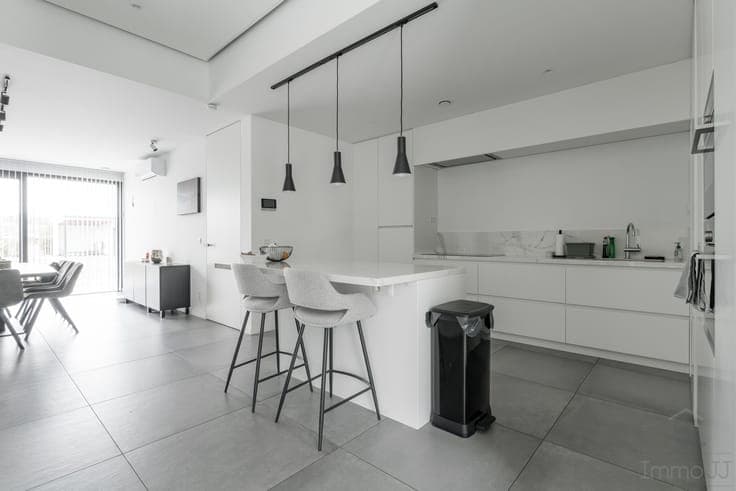 Recente, luxueus afgewerkte energiezuinige woning in Kuri...