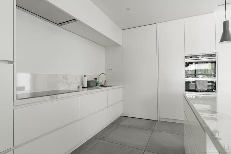 Recente, luxueus afgewerkte energiezuinige woning in Kuri...