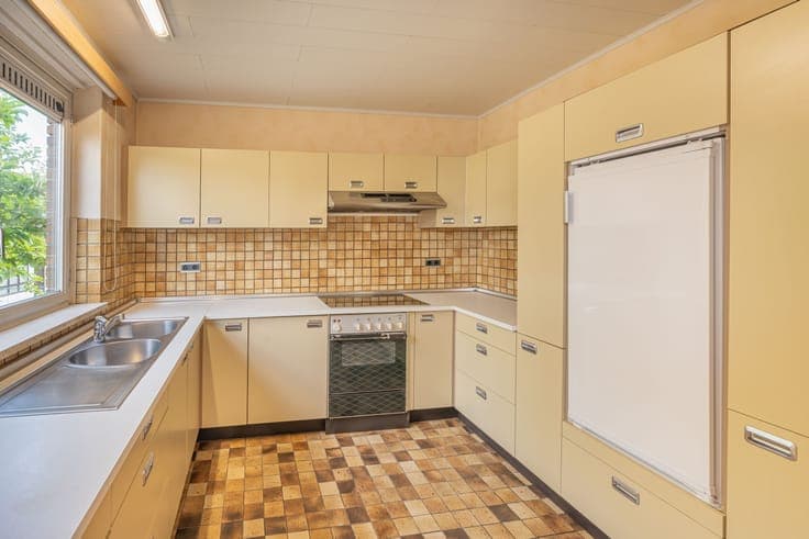 Semi-detached home with 4 bedrooms and garden in Hombeek