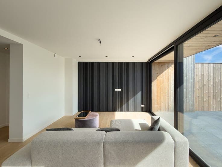 Volledig gerenoveerd woning met prachtige en Zuid-West ge...