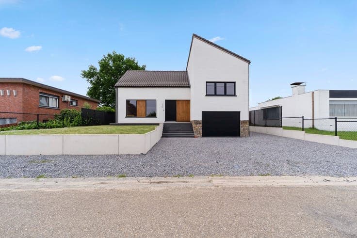 Gerenoveerde woning met 3 slaapkamers