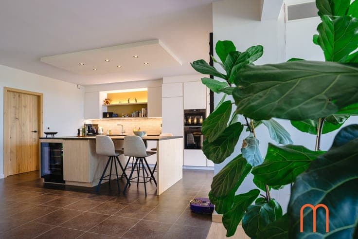 Move-in ready semi-detached home for sale in Zevekote (Gi...
