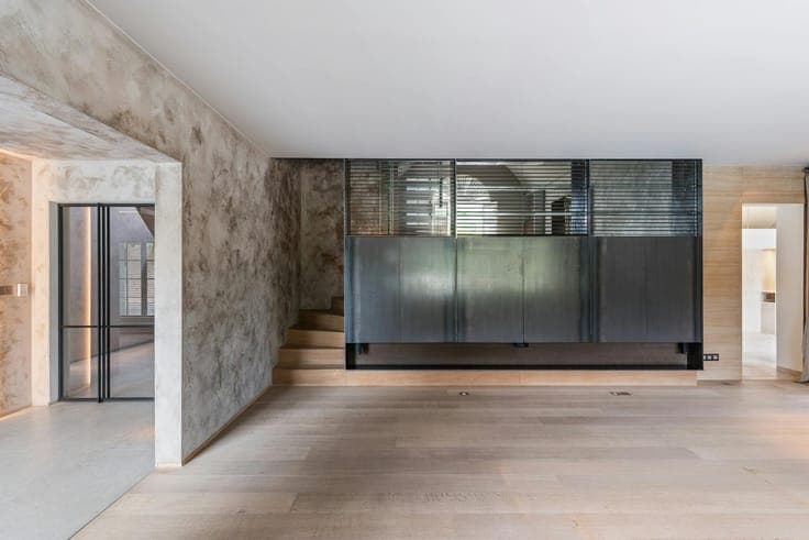 EXCLUSIEVE DESIGNVILLA OP TOPLOCATIE IN STERREBOS