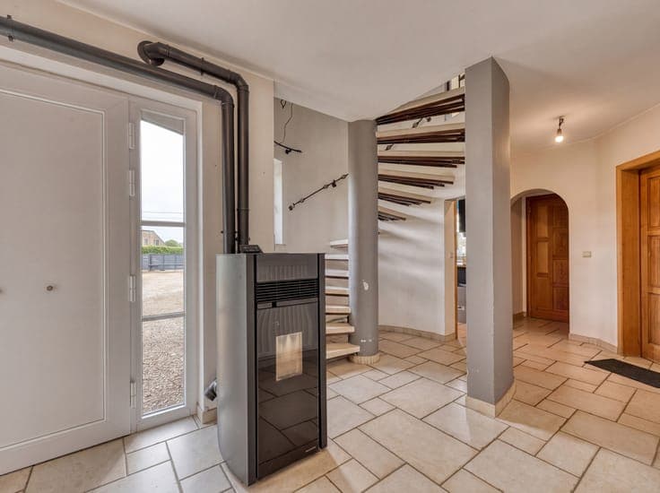 Villa à vendre à Pondrome