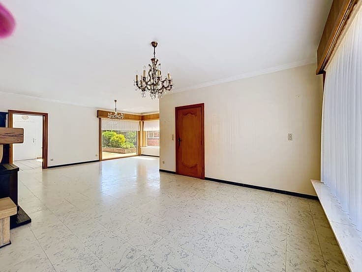 House with spacious garden and orchard for sale in Laarne