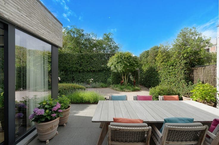Recente woning op een uitzonderlijke ligging aan de rand ...