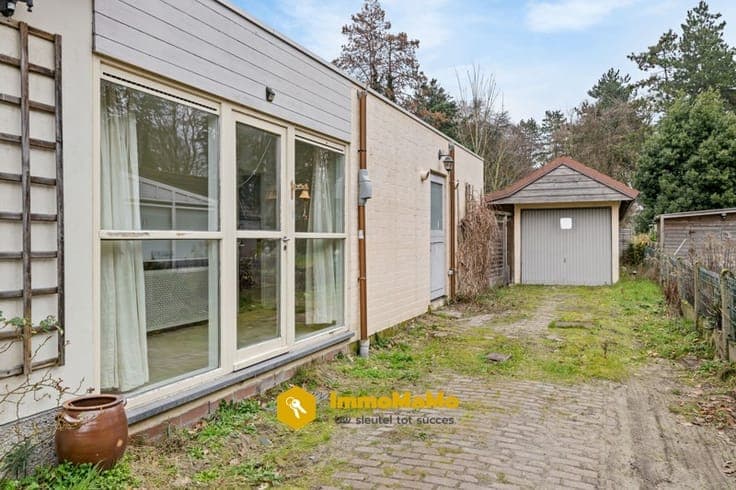 VRIJSTAANDE WONING MET OPEN ZICHT TE KOOP IN WACHTEBEKE (...