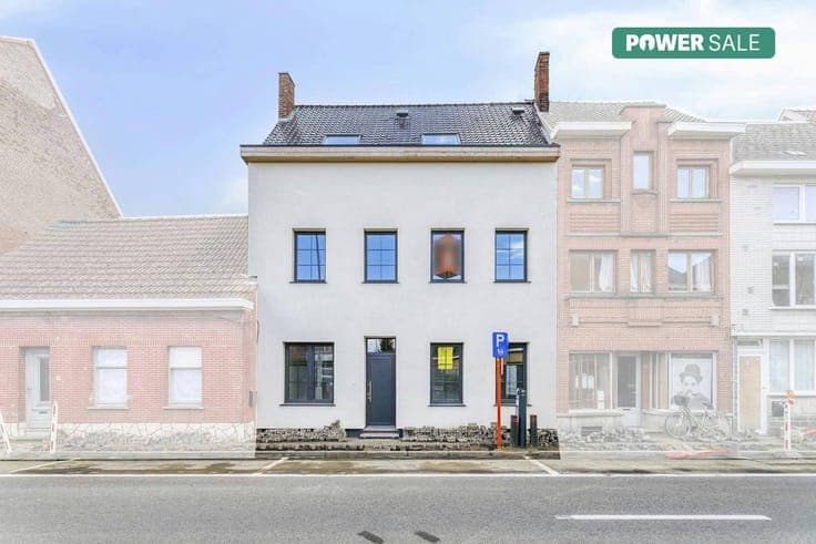 Energy efficient 5 bedroom house for sale in Brakel