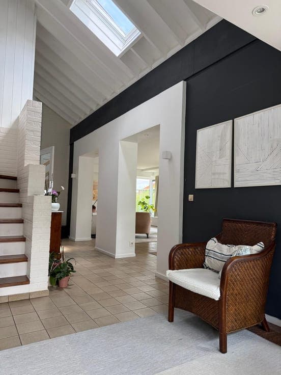 Architect-designed house with 4 bedrooms