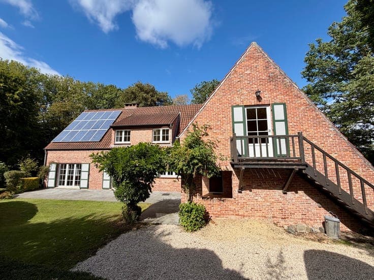 RIXENSART – Spacious family villa - Easy access to Brussels