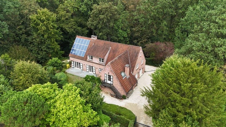 RIXENSART – Spacious family villa - Easy access to Brussels