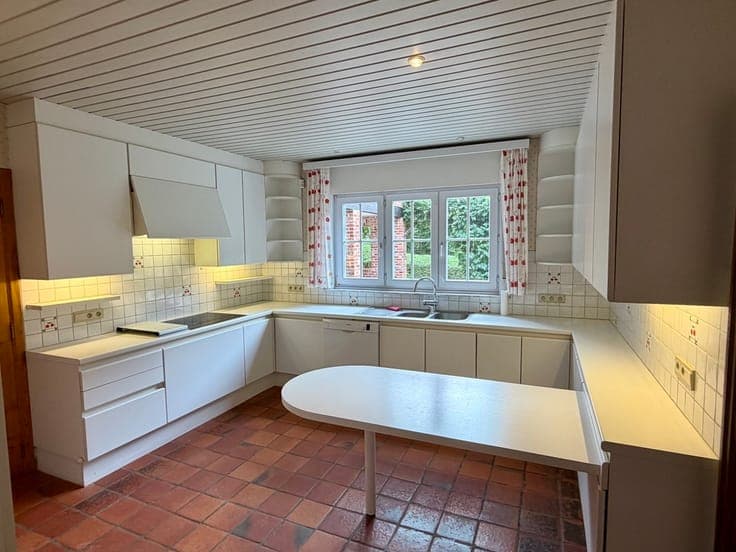 RIXENSART – Spacious family villa - Easy access to Brussels