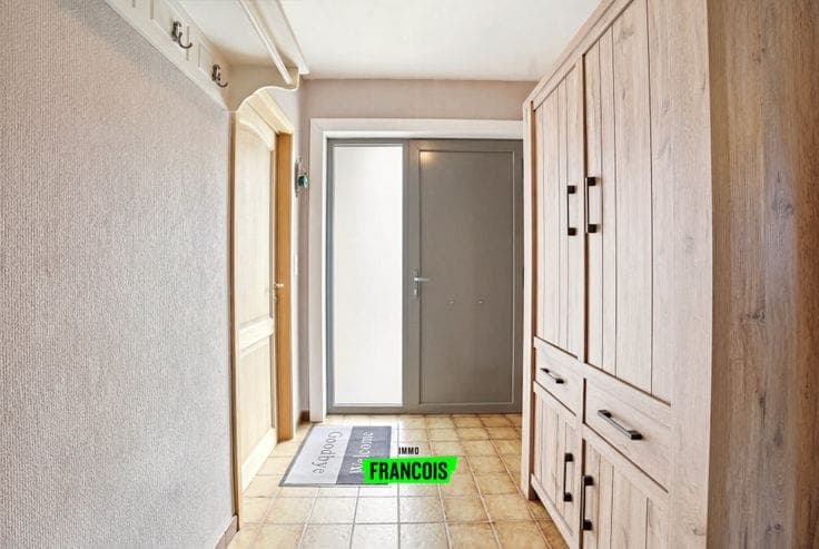 Quietly situated bungalow near the center of Proven for sale