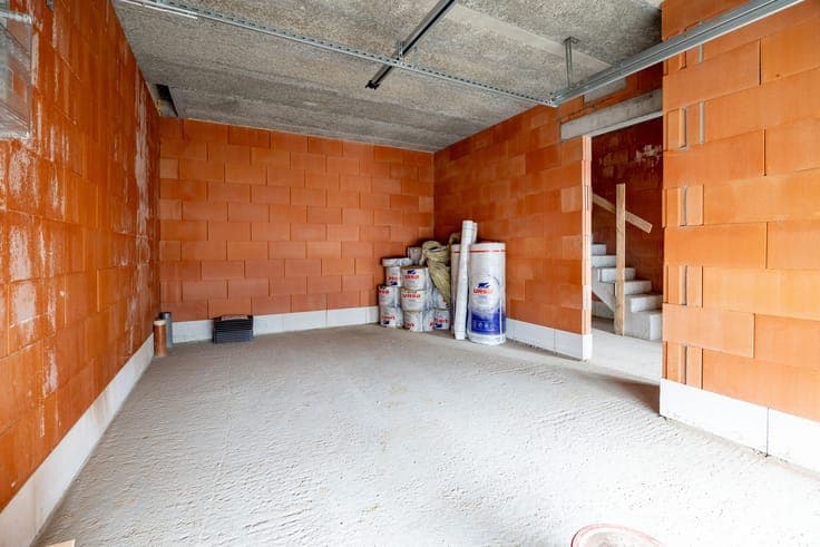 Contemporary house to customize – closed structural work