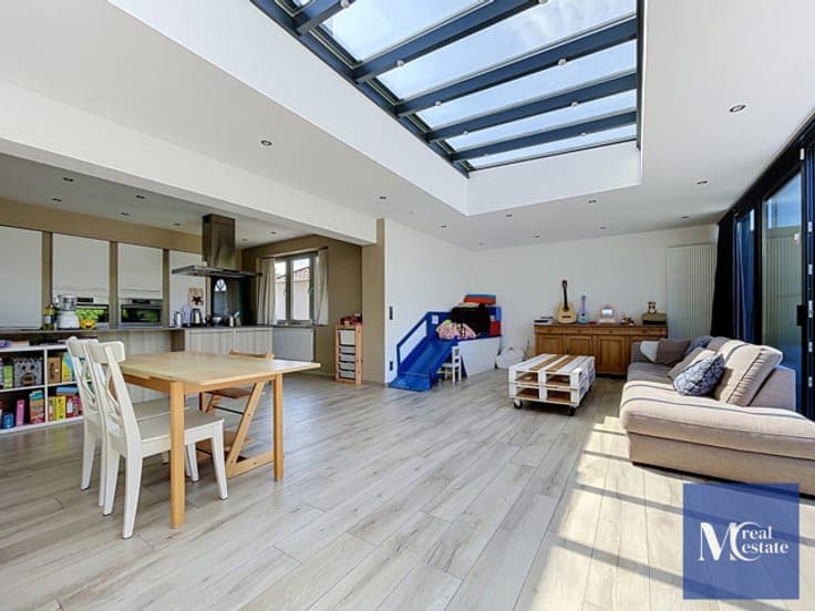 Lovely renovated 154 m² house – 3 bedrooms + large garden