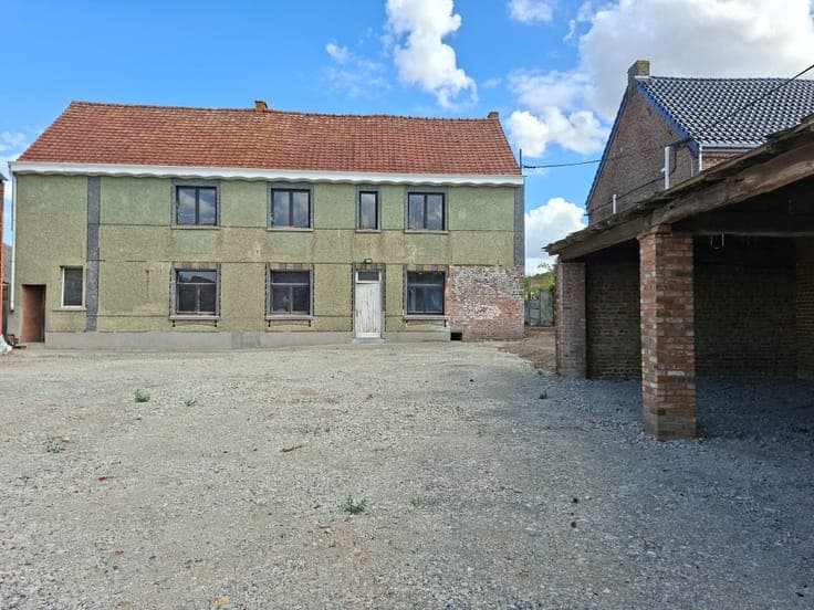House in Silly