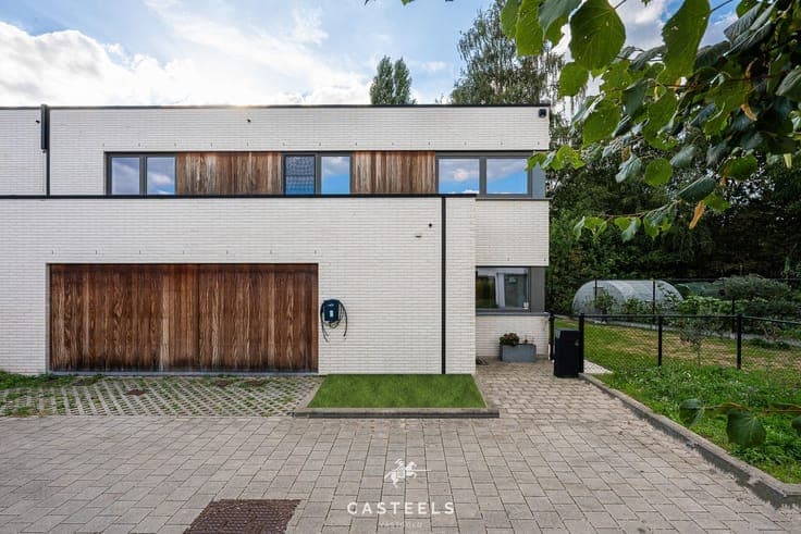 Exclusieve, hoogwaardig afgewerkte BEN-woning in kindvriende