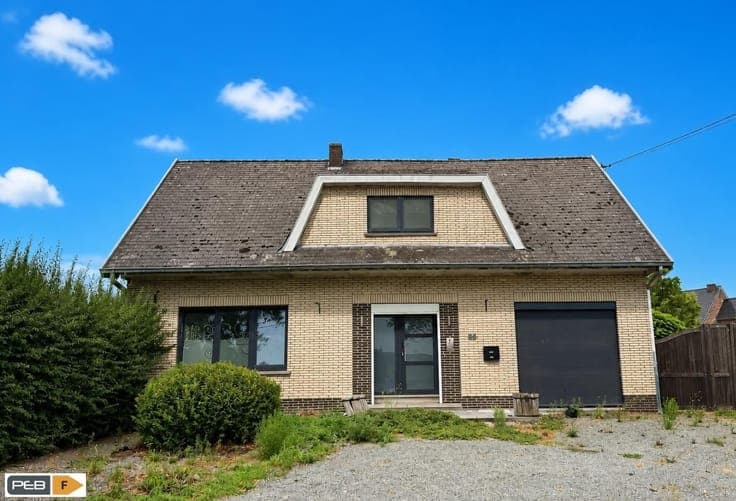 House in Silly