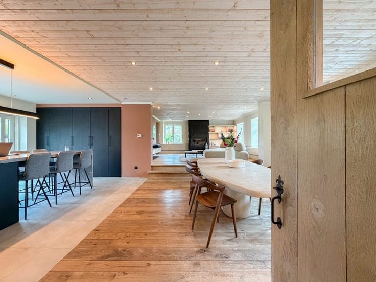 Te koop, Landelijke villa met verwarmd zwembad en weide o...