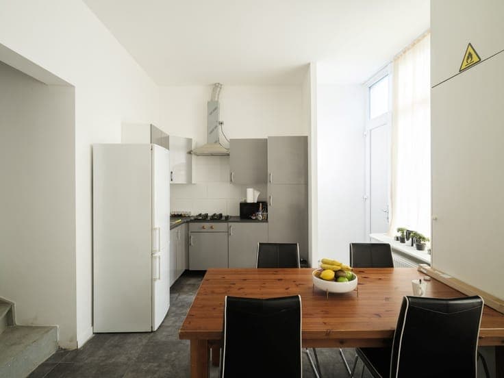 Ready-to-move-in city house in a conveniently accessible lo