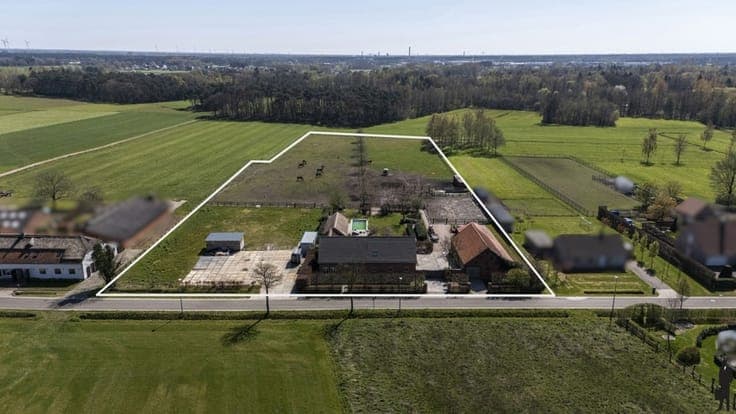 House in Retie