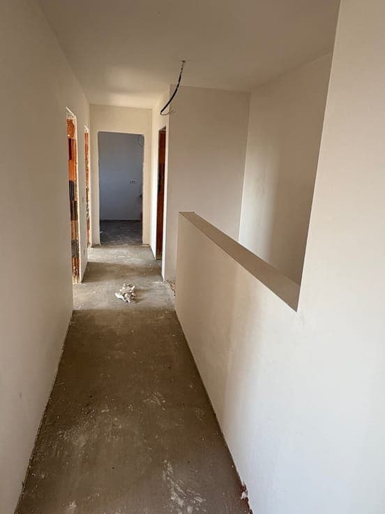 HALFOPEN nieuwbouwwoning in DORPSCENTRUM!