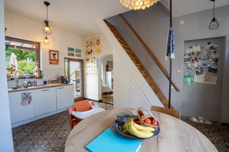 Charming, move-in ready home in the center of Alsemberg