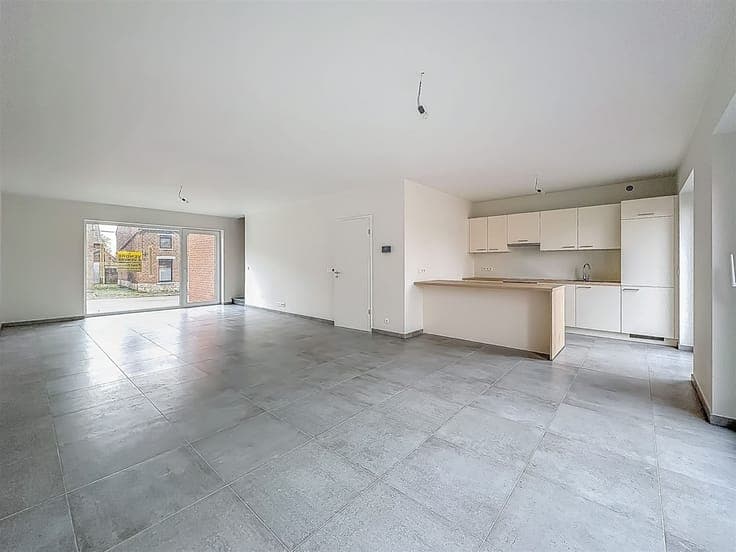 SUPERBES MAISONS "CLE SUR PORTE"