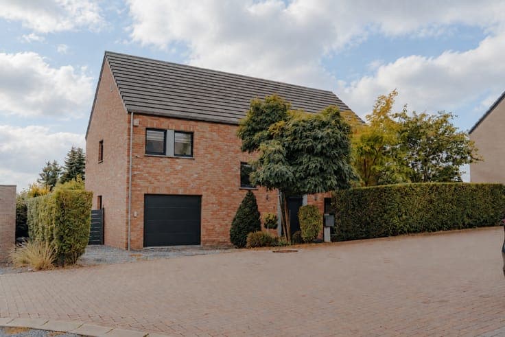 Exceptional villa in Pays de Herve, 3 beds, 2 baths, pool