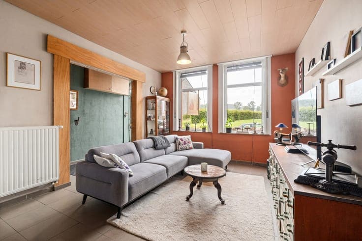 Surprisingly spacious home with sunny garden near Muziekbos