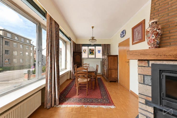 Spacious 8-bedroom home on 14.5 ares in Heverlee