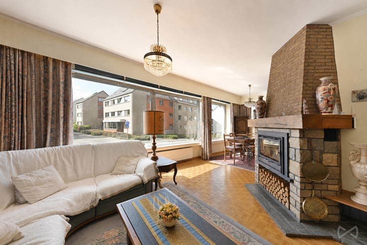 Spacious 8-bedroom home on 14.5 ares in Heverlee