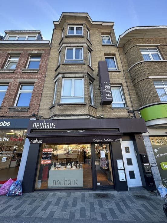 AVENUE DE JETTE - INVESTMENT PROPERTY WITH GOOD STRATEGIC LO