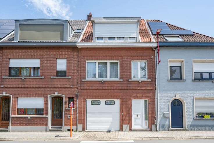 House in Lint