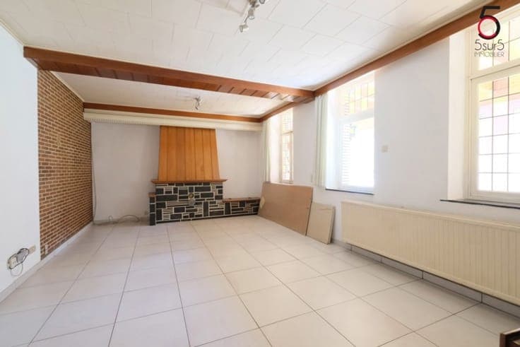House 2 BR. with veranda and quiet garden in Angleur
