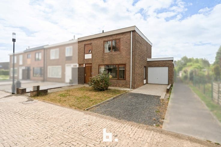 House in Ronse