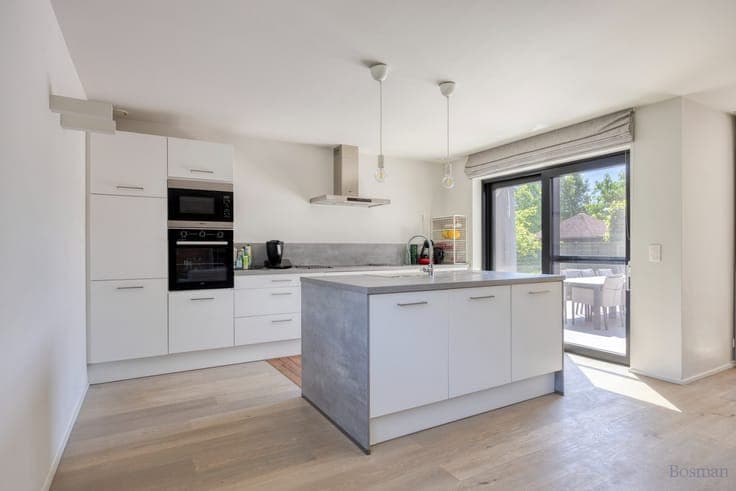 Energiezuinige woning geschikt voor vrij beroep te koop i...