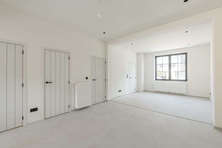 Volledig gerenoveerde karaktervolle woning met zonnige tu...