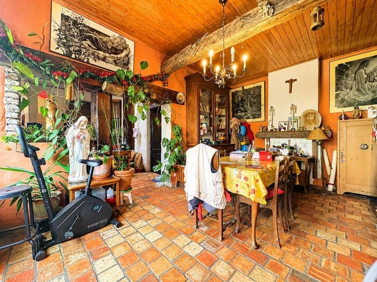 Investment property in Vivegnis