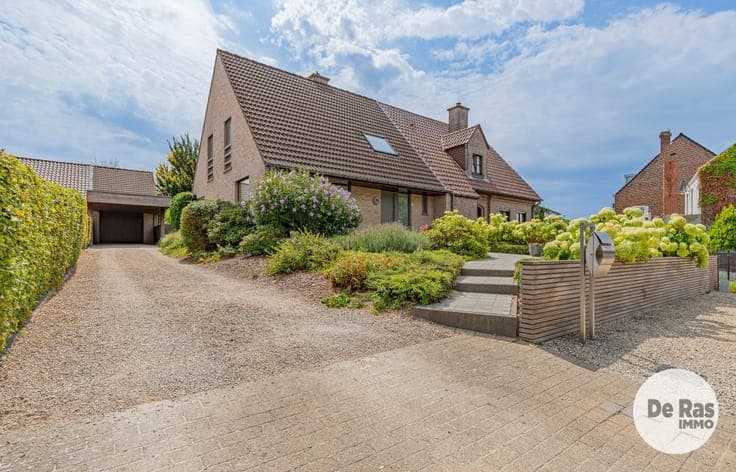 BAMBRUGGE - Prachtige HOB/grote tuin/garage/carport en 3slps
