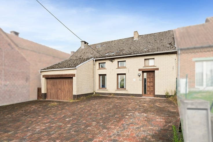 House for sale at Pajottegem