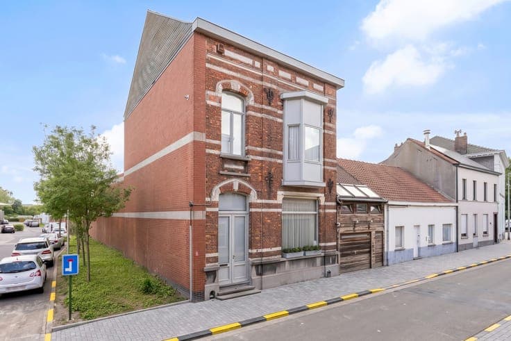 Characterful family home with professional space and beautif