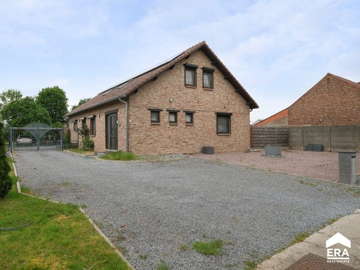 For sale: detached house in Diepenbeek