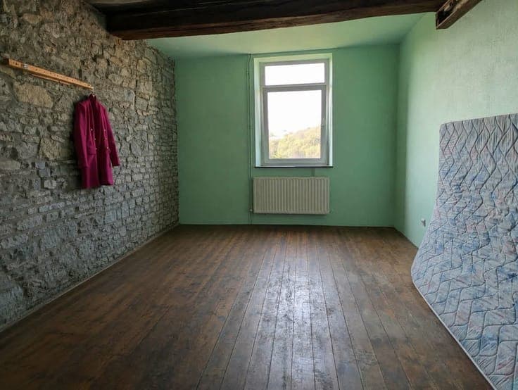 Immeuble commercial avec habitation – Grand Place à Walcourt